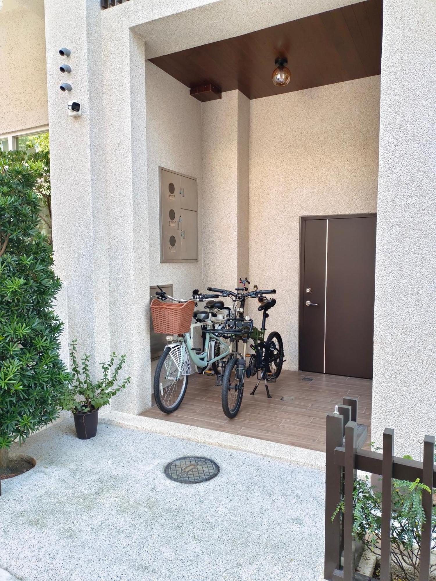 日日和 Lägenhet Tainan Exteriör bild